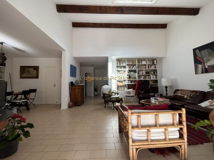 Villa à vendre, 6 pièces - Saint-Clément-de-Rivière 34980