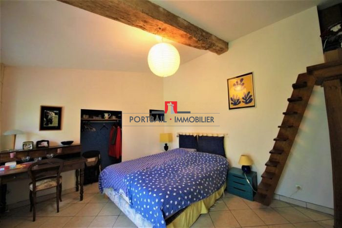 Maison à vendre, 10 pièces - Saint-André-de-Cubzac 33240