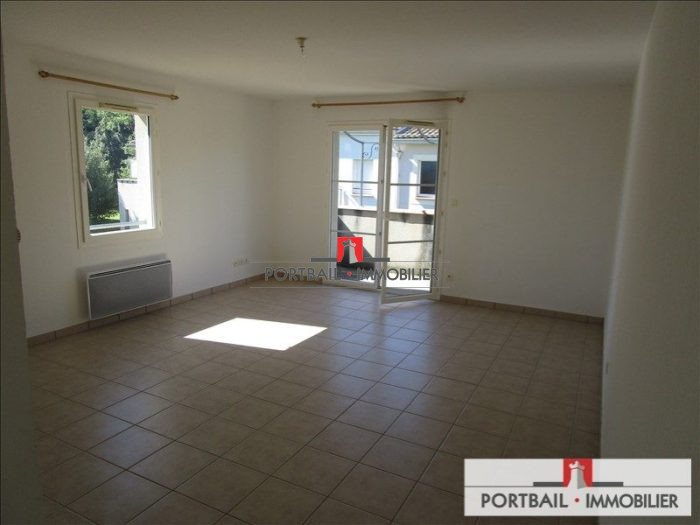 Appartement à vendre, 3 pièces - Blaye 33390