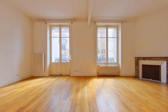 Appartement à louer, 2 pièces - Nancy 54000