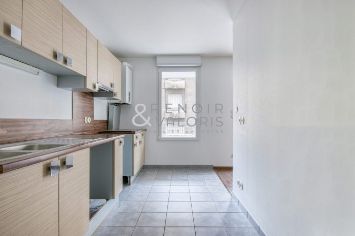 Appartement à louer, 3 pièces - Nancy 54000