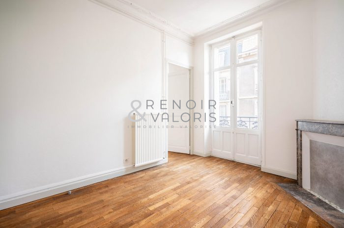 Appartement à louer, 2 pièces - Nancy 54000