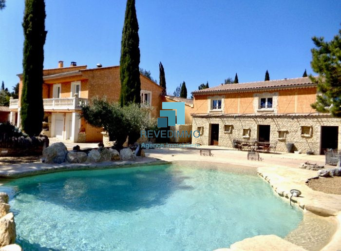 Bastide à vendre, 7 pièces - L'Isle-sur-la-Sorgue 84800