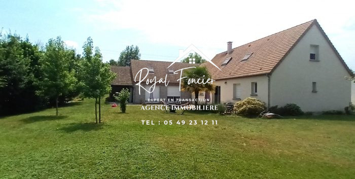 Maison contemporaine à vendre, 7 pièces - Loches 37600