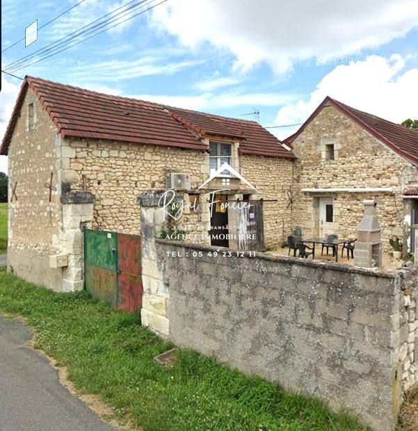 Maison ancienne à vendre, 3 pièces - Senillé-Saint-Sauveur 86100