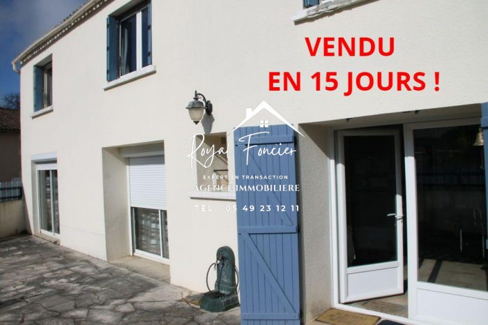 Maison traditionnelle à vendre, 6 pièces - Saint-Julien-l'Ars 86800