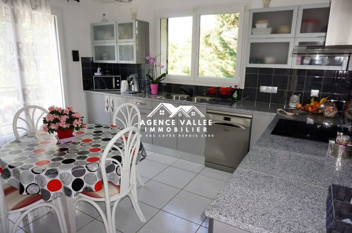 Maison individuelle à vendre, 6 pièces - Saintry-sur-Seine 91250