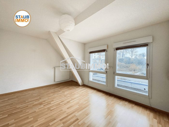 Photo Eschentzwiller Appartement 4 pièces en attique de 86 m² avec 35 m² de terrasse image 8/15