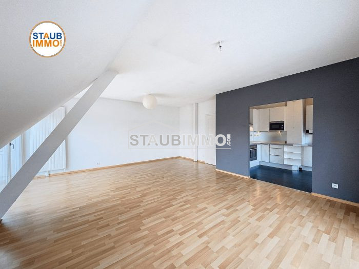 Photo Eschentzwiller Appartement 4 pièces en attique de 86 m² avec 35 m² de terrasse image 5/15