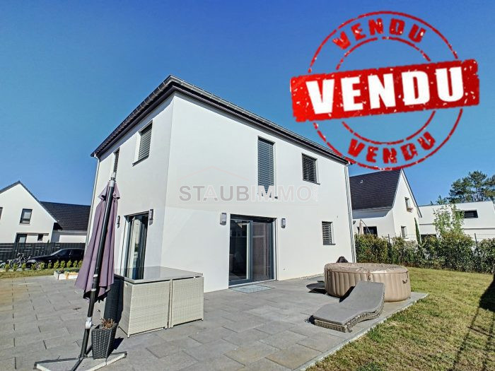 Maison à vendre, 6 pièces - Saint-Louis 68300