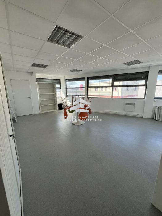 Bureau à louer, 130 m² - Ancenis-Saint-Géréon 44150