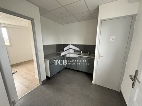 Bureau à louer, 91 m² - Verrières-en-Anjou 49480