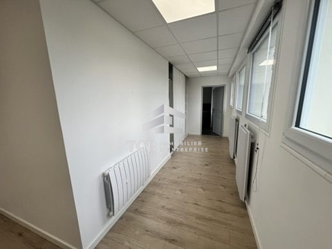 Bureau à louer, 91 m² - Verrières-en-Anjou 49480