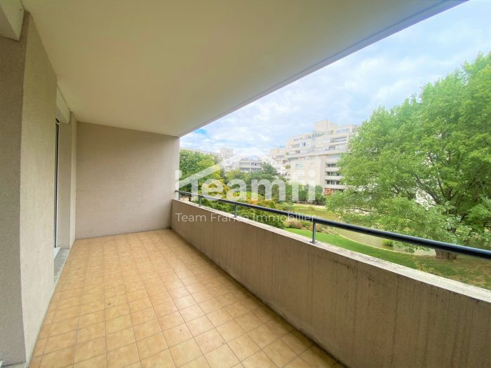 Appartement à louer, 3 pièces - Lyon 69003