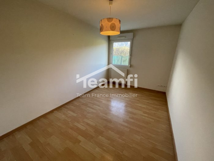 Appartement à vendre, 3 pièces - Cessy 01170