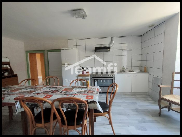 Maison à vendre, 8 pièces - Laprugne 03250