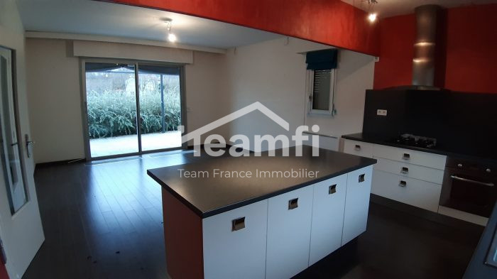 Maison individuelle à vendre, 4 pièces - Saint-Amant-Tallende 63450