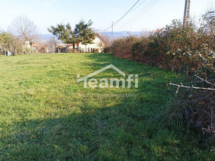 Terrain constructible à vendre, 12 a - Creuzier-le-Neuf 03300