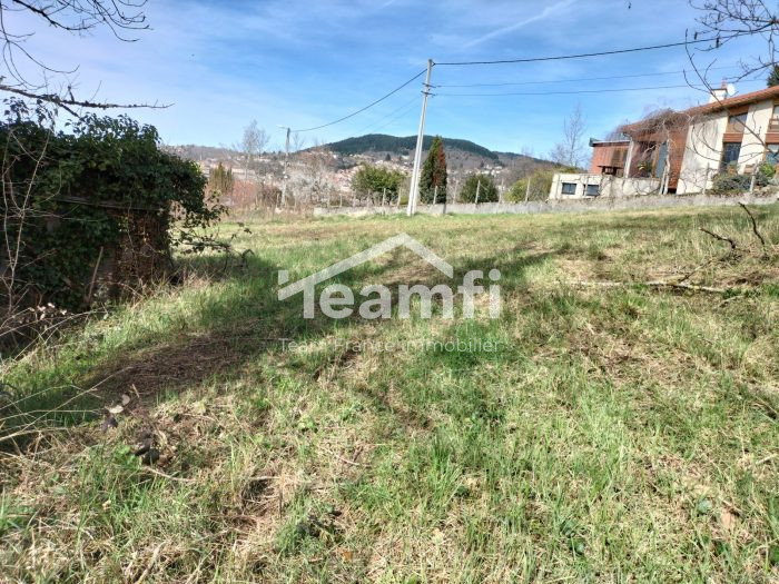 Terrain constructible à vendre, 34 a 22 ca - Thiers 63300