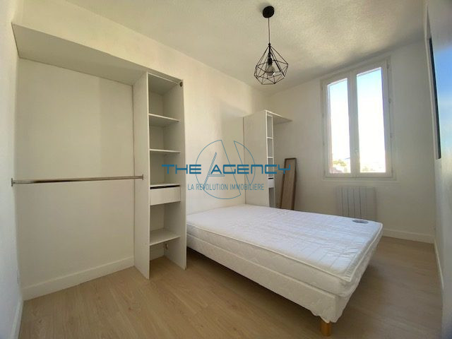 Appartement à louer, 2 pièces - Marseille 13004