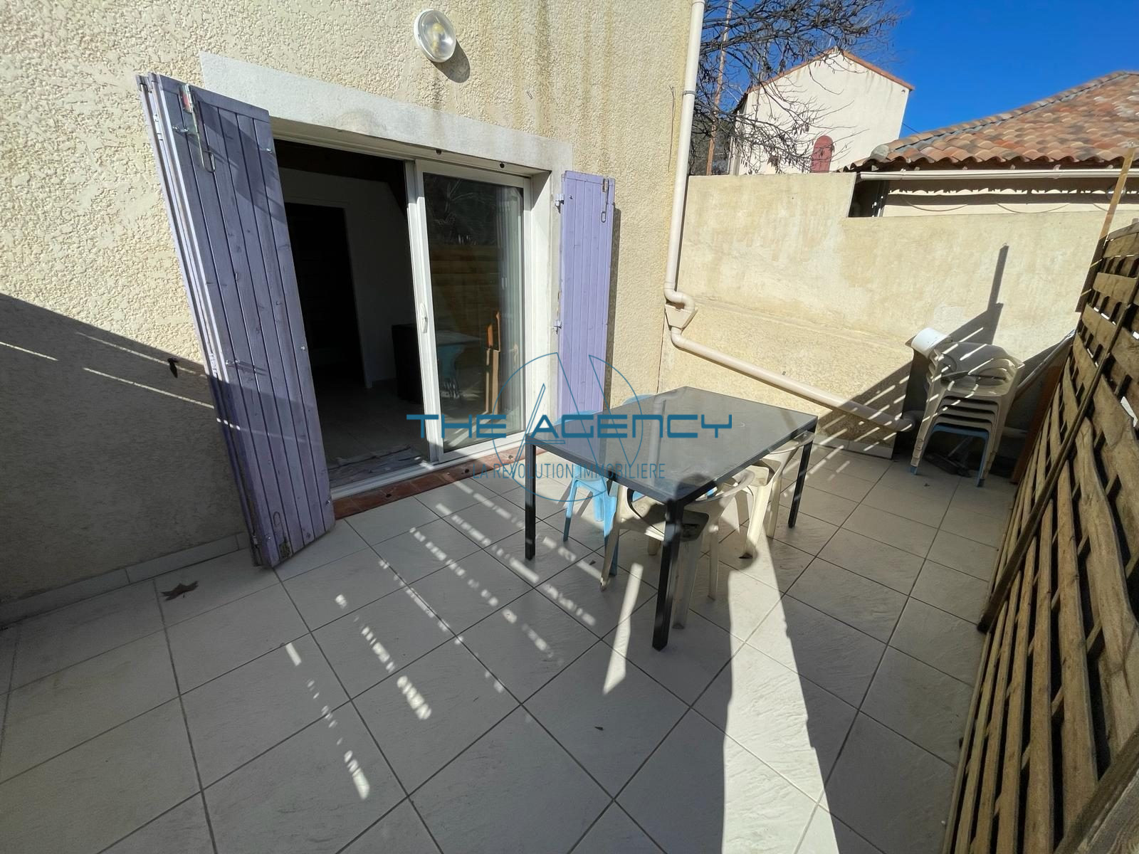 Location annuelle Appartement MARSEILLE 13009 Bouches du Rhne FRANCE