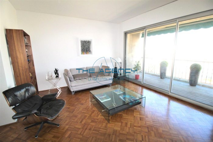 Appartement à vendre, 3 pièces - Marseille 13008