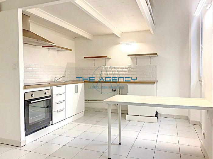 Appartement à vendre, 1 pièce - Marseille 13006