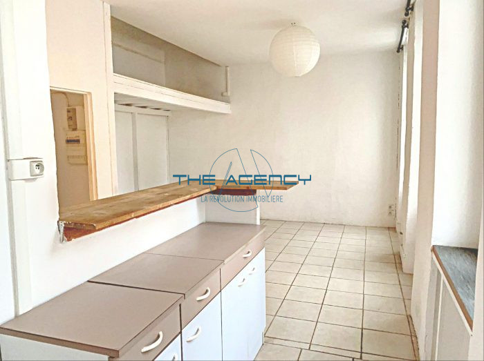 Appartement à vendre, 1 pièce - Marseille 13003