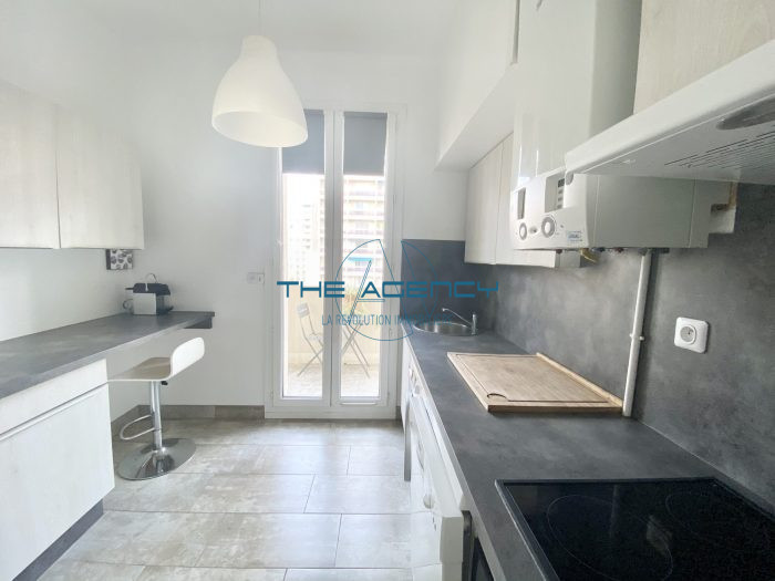 Appartement à vendre, 3 pièces - Marseille 13007