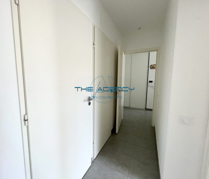 Appartement à vendre, 3 pièces - Marseille 13006