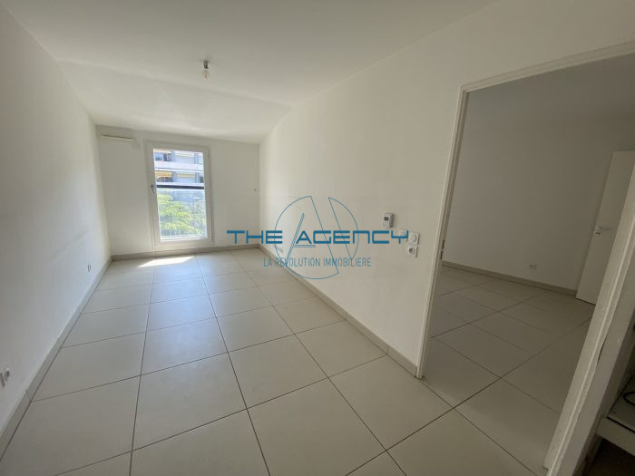 Appartement à vendre, 2 pièces - Marseille 13008