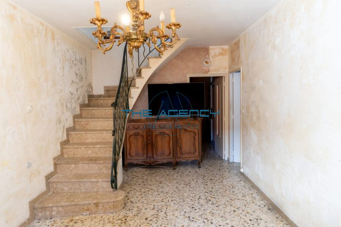 Maison mitoyenne 2 côtés à vendre, 4 pièces - Marseille 13004