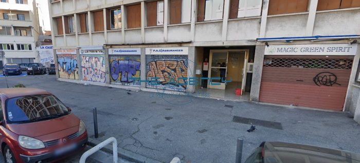 Local commercial à vendre, 32 m² - Marseille 13005