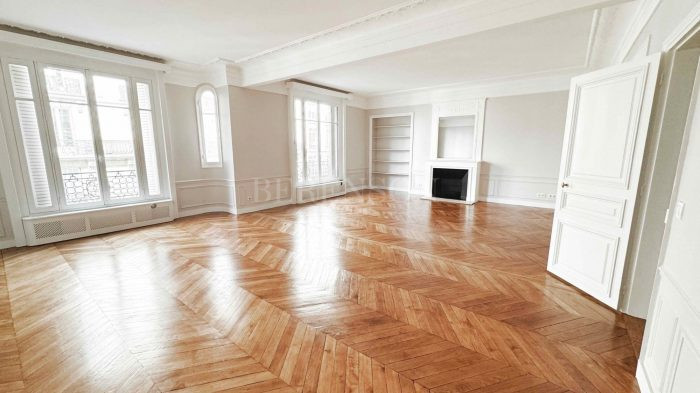 Appartement à louer, 5 pièces - Paris 75016