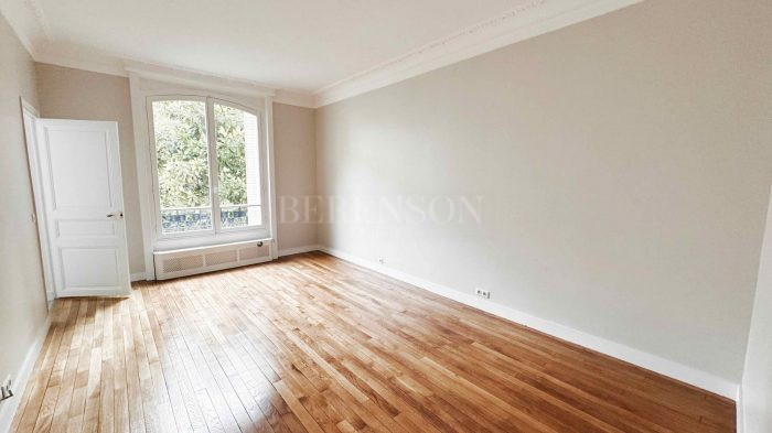 Appartement à louer, 5 pièces - Paris 75016