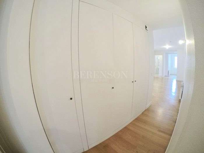 Appartement à louer, 2 pièces - Paris 75008