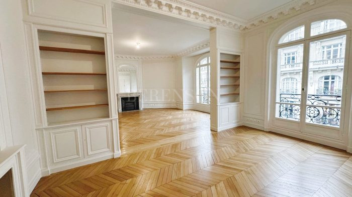 Appartement à louer, 7 pièces - Paris 75016