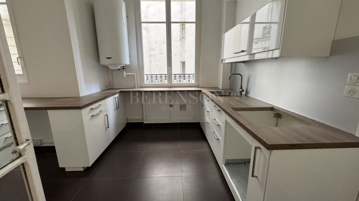 Appartement à louer, 5 pièces - Paris 75017