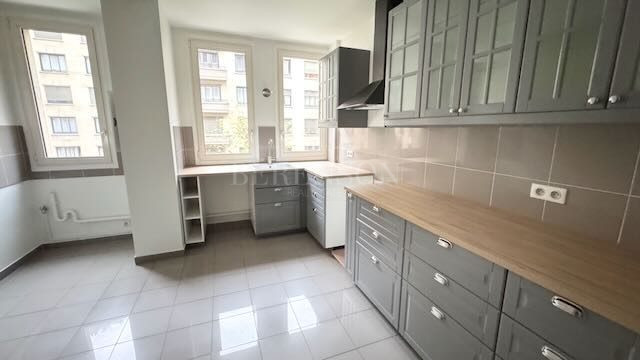 Appartement à louer, 4 pièces - Paris 75016