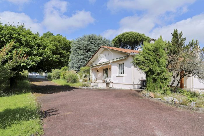 Vente Maison/Villa CAMARSAC 33750 Gironde FRANCE