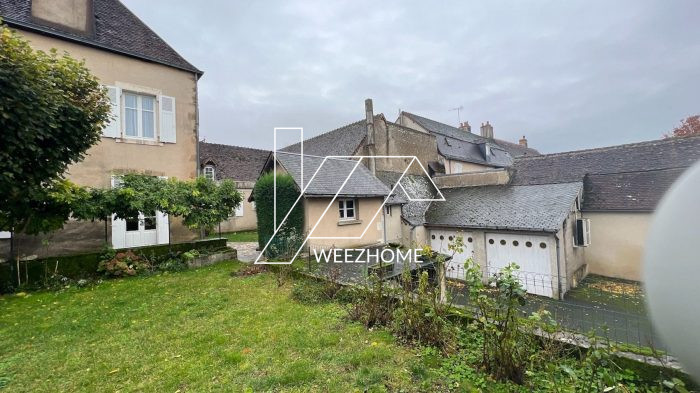 Immeuble à vendre, 568 m² - Buzançais 36500