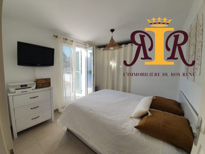 Appartement à vendre, 3 pièces - Châteauneuf-le-Rouge 13790