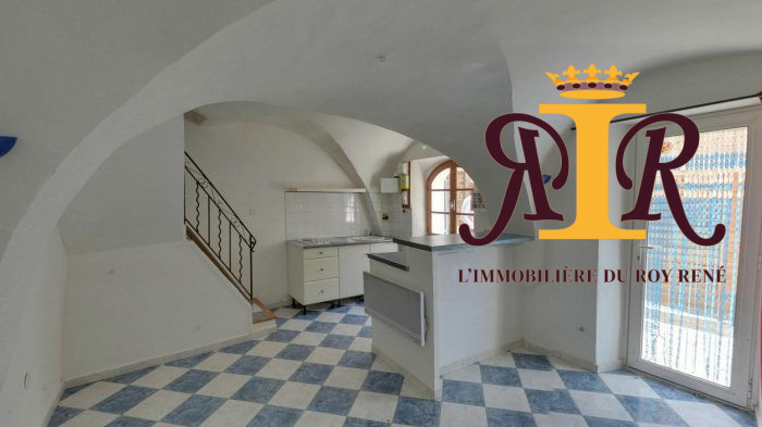 Appartement à vendre, 2 pièces - La Roque-d'Anthéron 13640