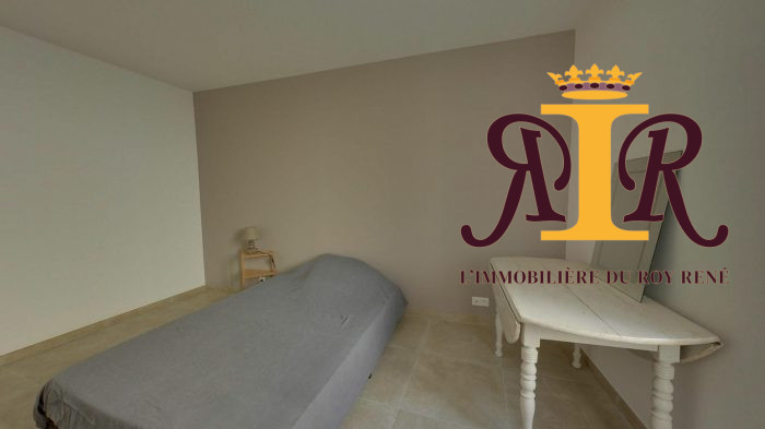 Appartement à vendre, 3 pièces - La Motte-d'Aigues 84240