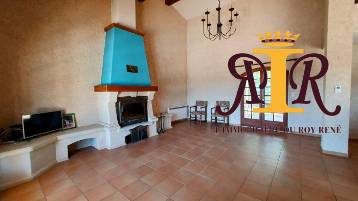 Photo Villa d'architecte avec son oliveraie et vue panoramique image 24/36