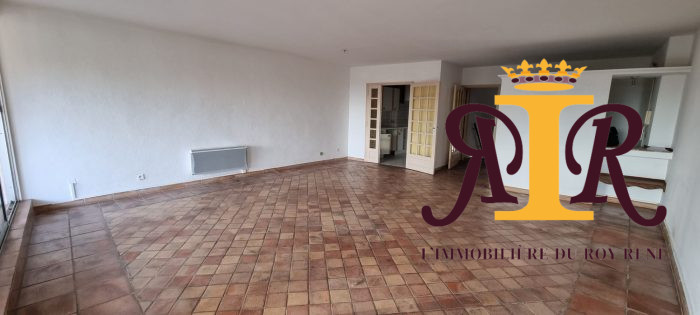 Appartement à vendre, 3 pièces - Arles 13200