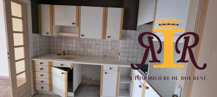 Appartement à vendre, 3 pièces - Arles 13200