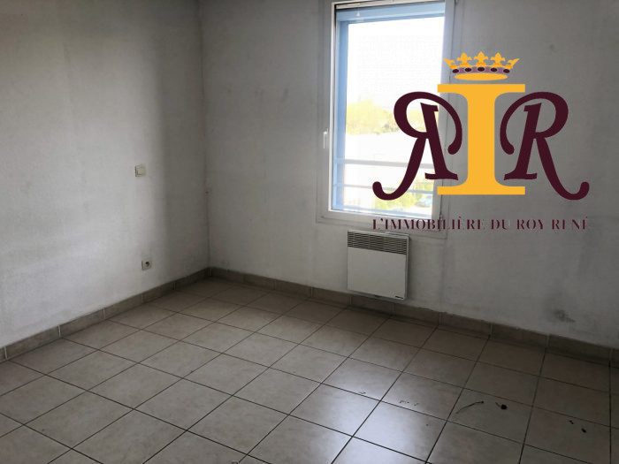 Appartement à vendre, 2 pièces - Port-Saint-Louis-du-Rhône 13230