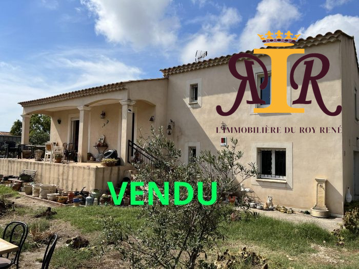 Villa à vendre, 5 pièces - Port-Saint-Louis-du-Rhône 13230