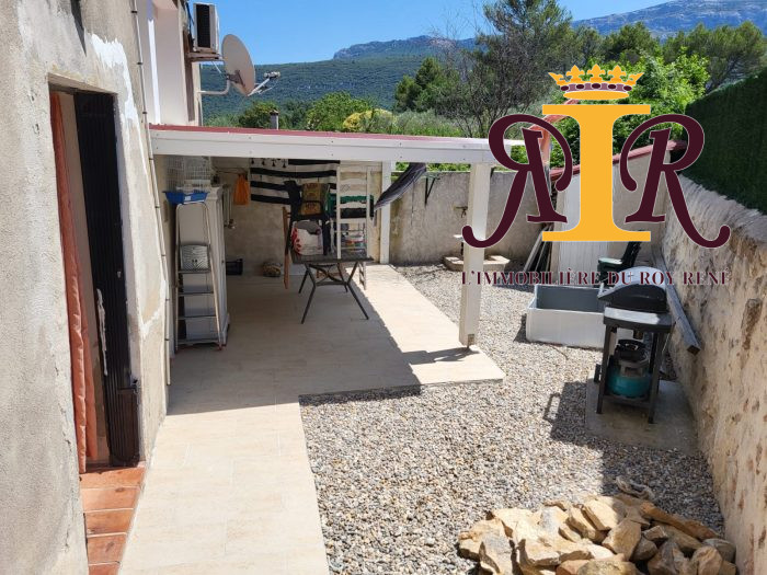 Maison mitoyenne 1 côté à vendre, 3 pièces - Nans-les-Pins 83860